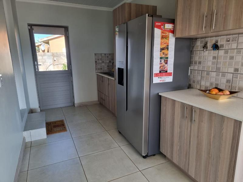 To Let 2 Bedroom Property for Rent in Mossel Bay Western Cape